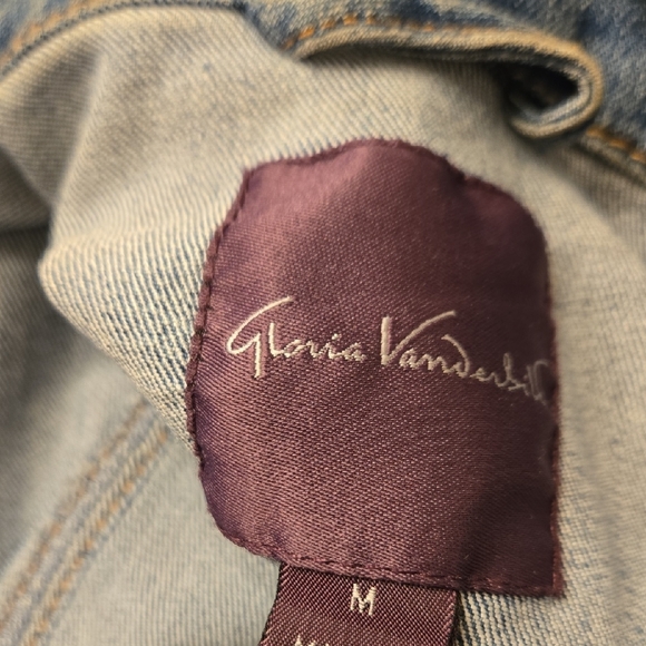Classic Blue Denim Jacket - Picture 5 of 6